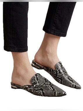 Faux Snake Skin Black Mules Bar III TYAP Size 6.5